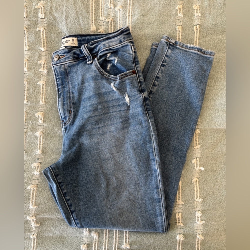 Abercrombie Curve Love High Rise Skinny ankle Jean